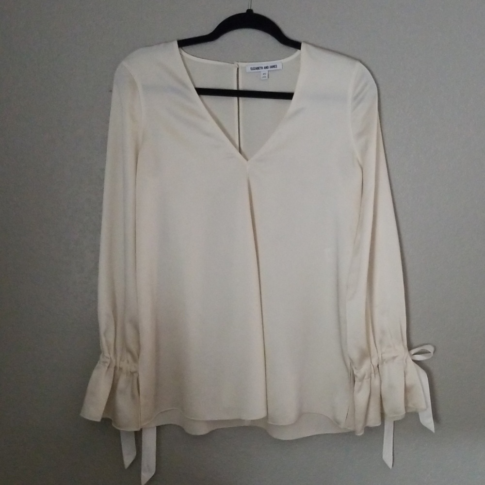 Elizabeth and James Ivory Blouse Size XS